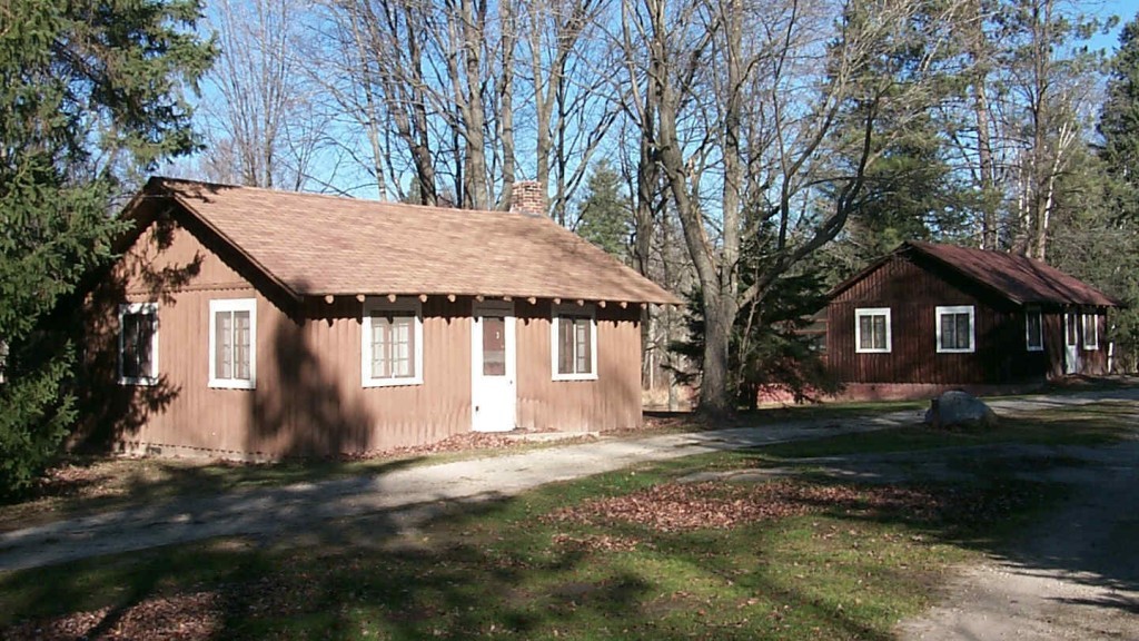 Peshtigo River Cabins Todd and Barb's Rapids Resort